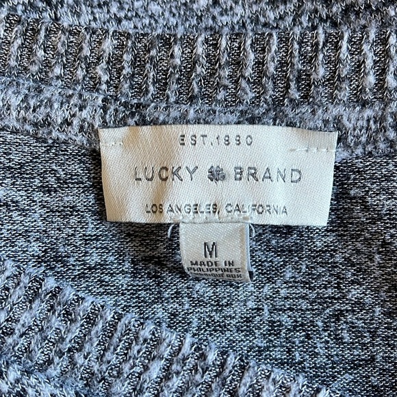 No.066 Lucky Brand Heathered Grey V-Neck Long Sleeve Sweater - Size Medium - Picture 8 of 8